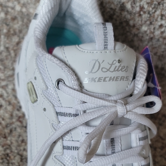 Skechers White D'Lites Sneakers - Picture 9 of 11